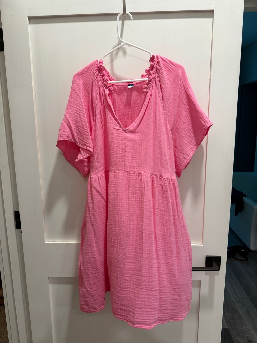 Old Navy Pink V-Neck Short Flutter Sleeve Tunic